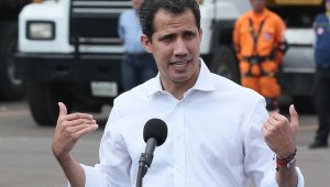 Guaido 15 yıl kamu görevinden men edildi