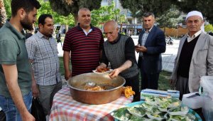 35 yıllık çiğ köfte ustasının Ramazan mesaisi