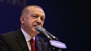 Cumhurbaşkanı Erdoğan sahilde iftar saatini bekleyen vatandaşlarla buluştu