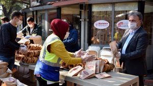 İduğ hem paketledi, hem dağıttı