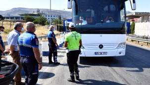 İzmir Büyükşehir Belediyesi'nden trafik kazalarına karşı denetim