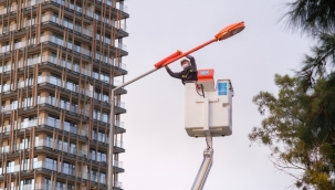 Adm ve Gdz Elektrik, kadına yönelik şiddete dikkat çekmek için sokakları turuncu aydınlattı