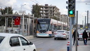 Çiğli ve Karşıyaka tramvay hatlarında aktarmasız ulaşım kolaylığı başlıyor 