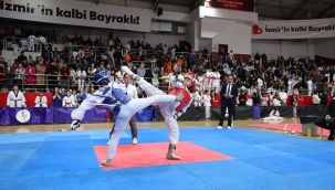 Bayraklı'da kış spor okulları başladı 