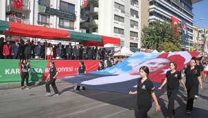 Karşıyaka'yı bayram coşkusu sardı! 