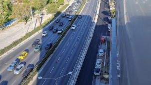  Bayraklı'da yol ve köprü yenileme çalışmaları sürüyor 